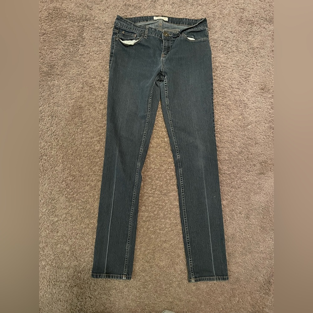 Jeans - Picture 1 of 3